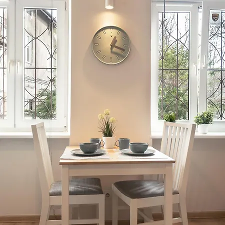 Daire Enios Dluga 60